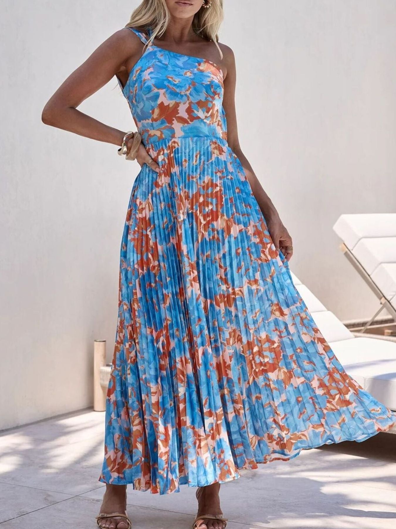 Floral Print One-Shoulder Pleated Dress
