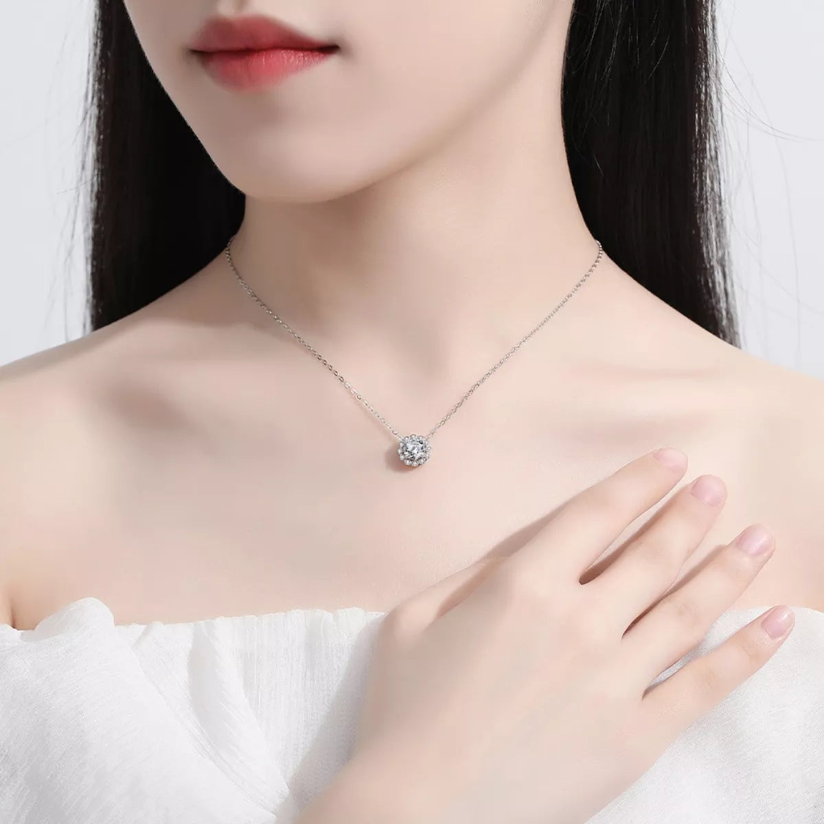 1 Carat Moissanite 925 Sterling Silver Flower Necklace