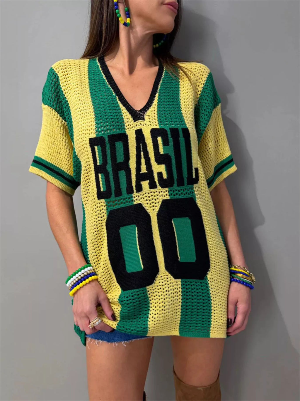 Letter Color Block V-Neck Sweater