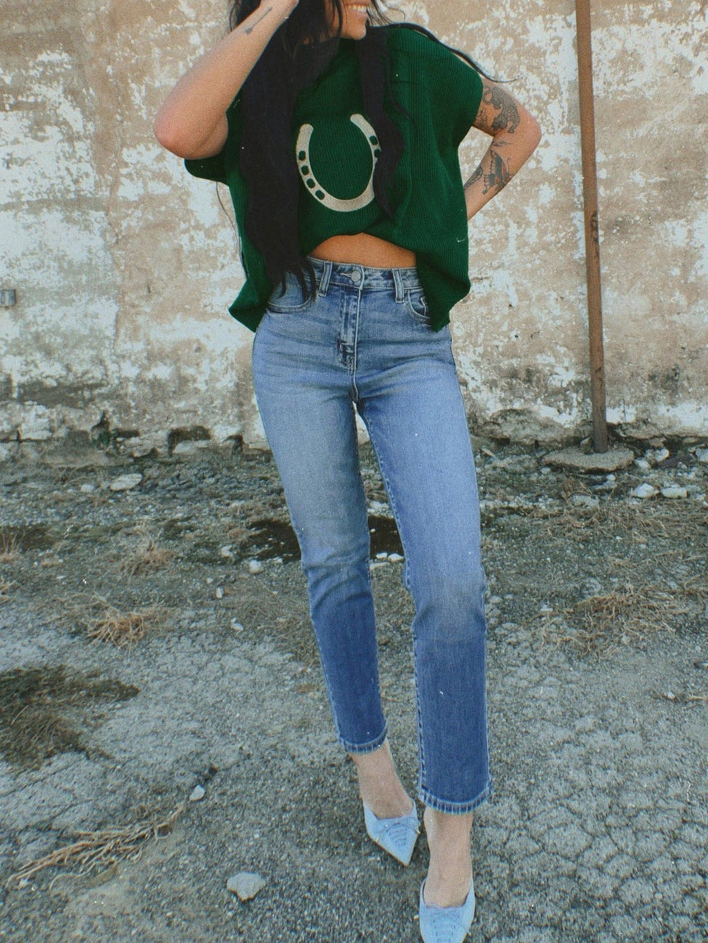 Horseshoe Graphic Short Sleeve Sweater