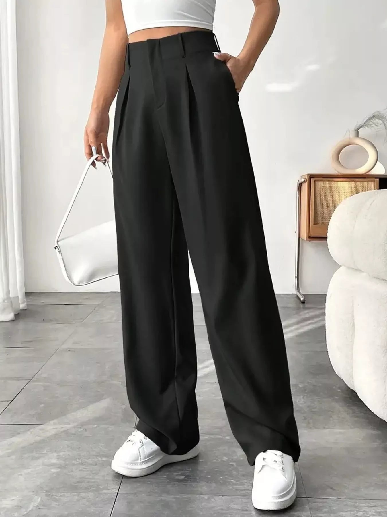Wide Leg Pleated Pants