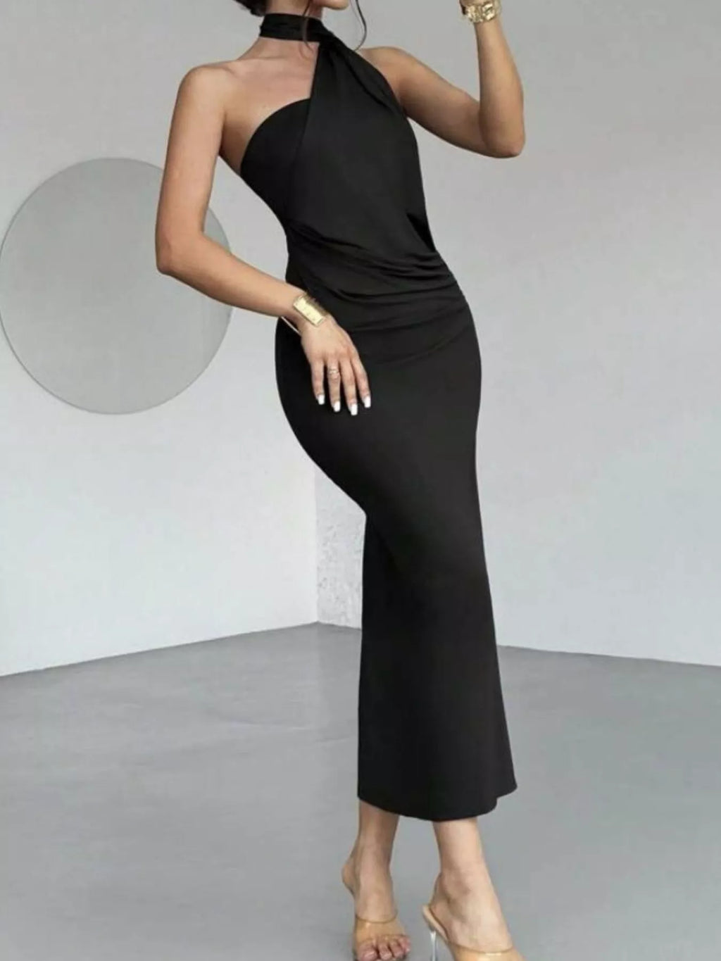 Halter Neck Ruched Bodycon Midi Dress