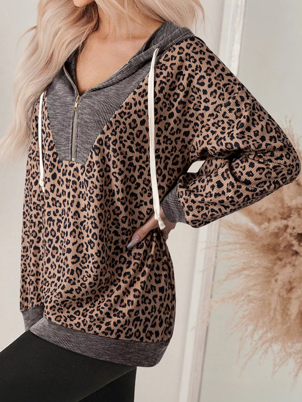 Ribbed Leopard Print Contrast Collar Zip Hoodie