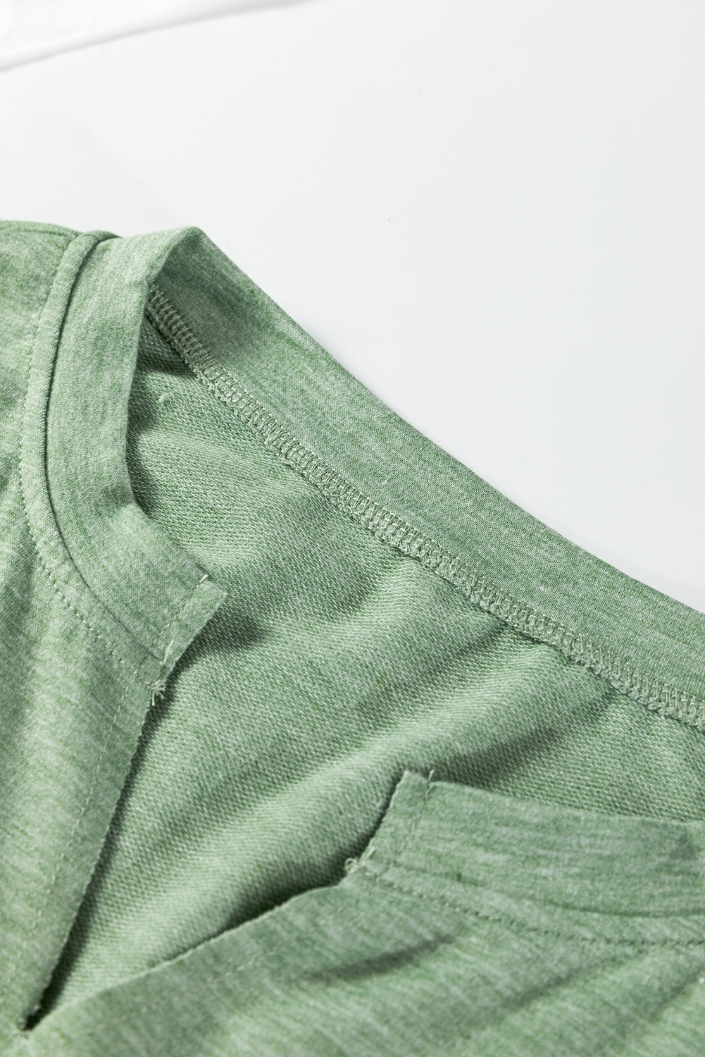 Solid V-Neck Raw Hem Long Sleeve Top