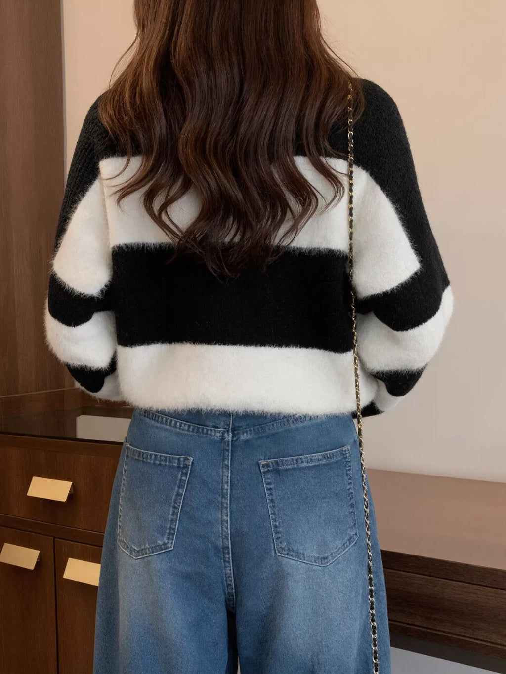 Color Block Dropped Shoulder Sweater