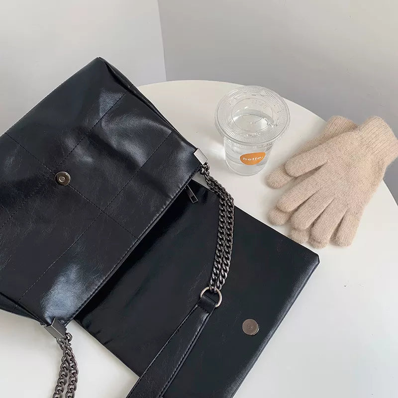 Flap Chain Shoulder Bag
