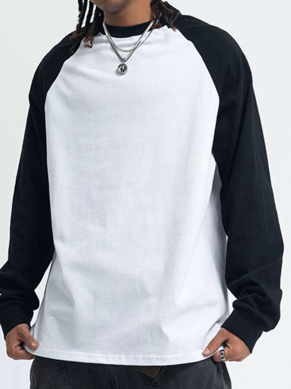 Men's Round Neck Raglan Long Sleeve T-Shirt