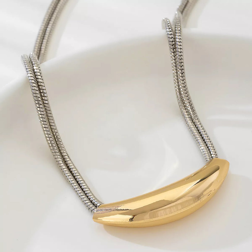 Two-Tone Alloy Curved Pendant Snake Chain Necklace