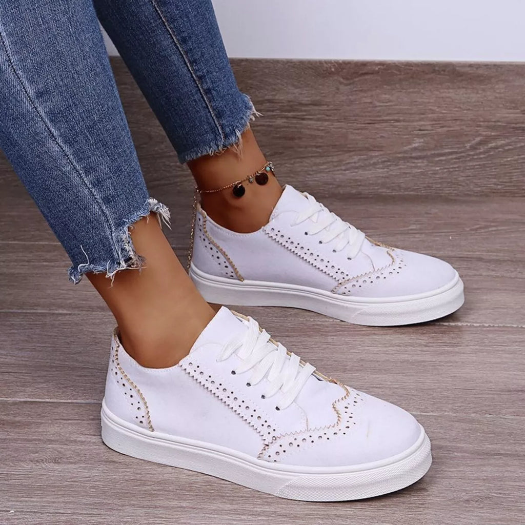 Lace Up Round Toe Sneakers