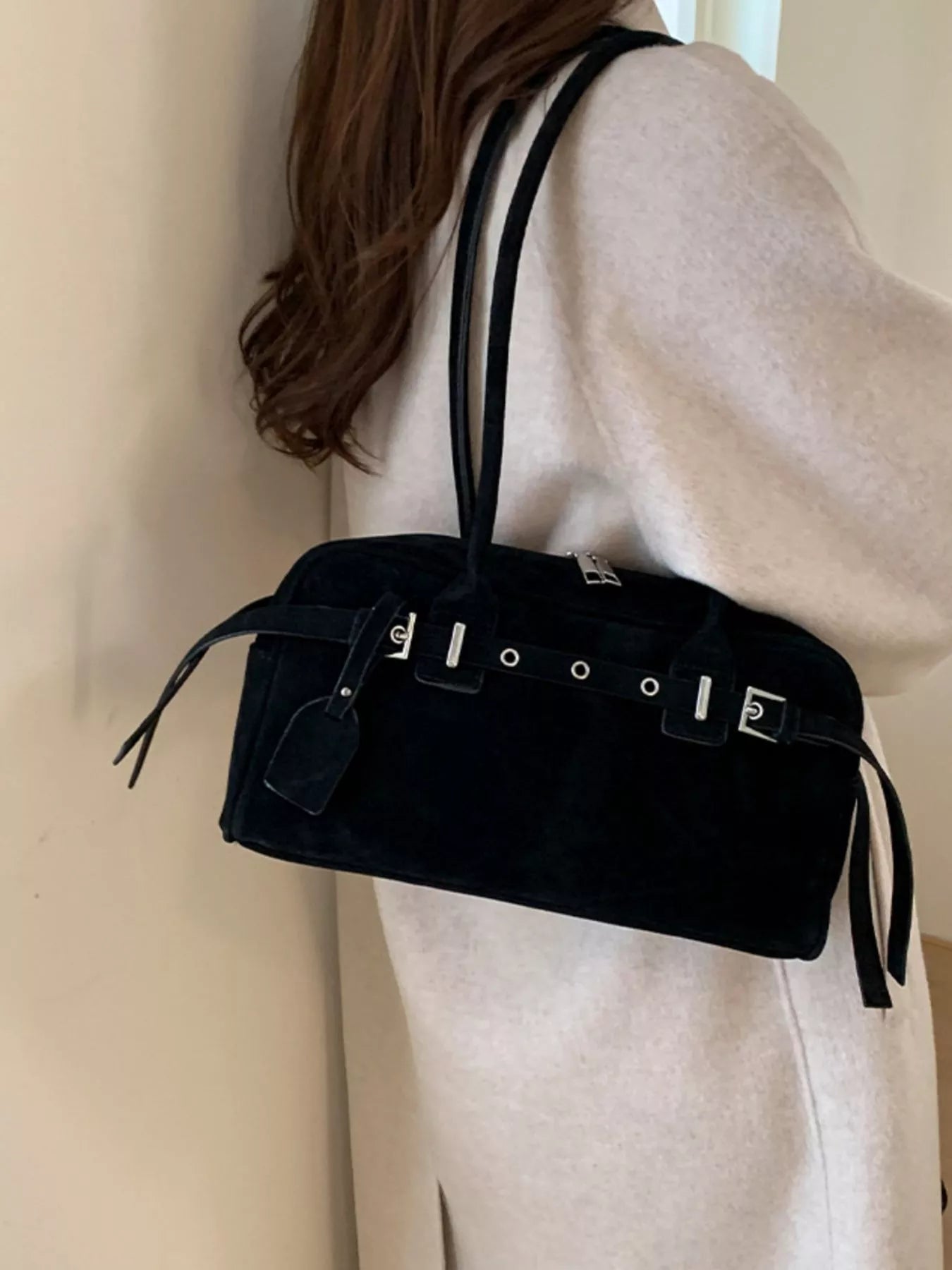 Buckle Decor Shoulder Bag