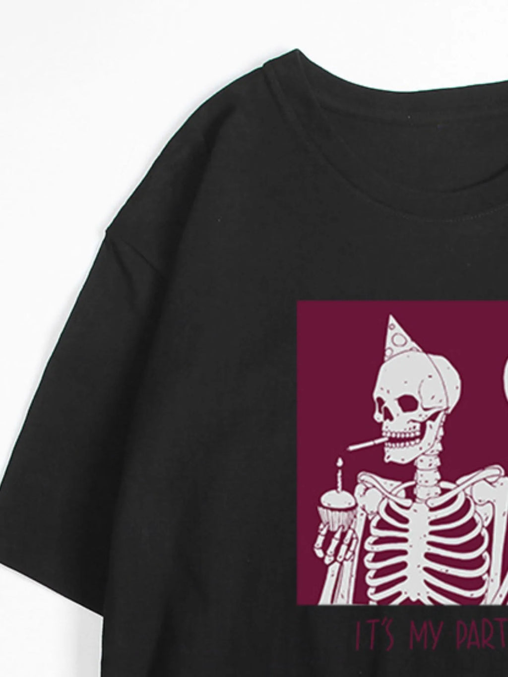 Plus Size Graphic Round Neck Half Sleeve T-Shirt