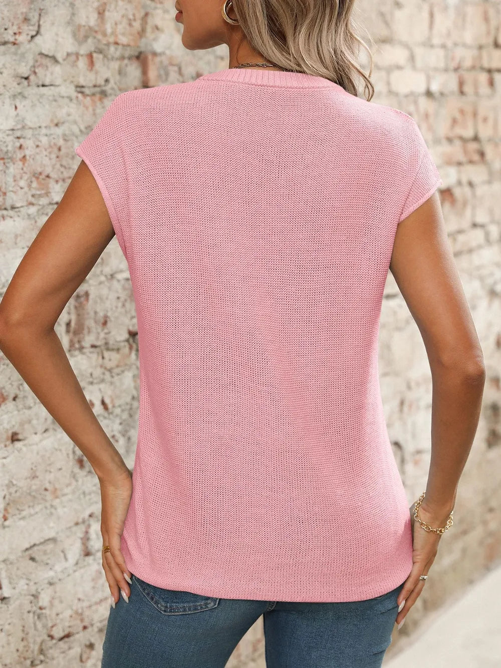 V-Neck Short Sleeve Knit Top