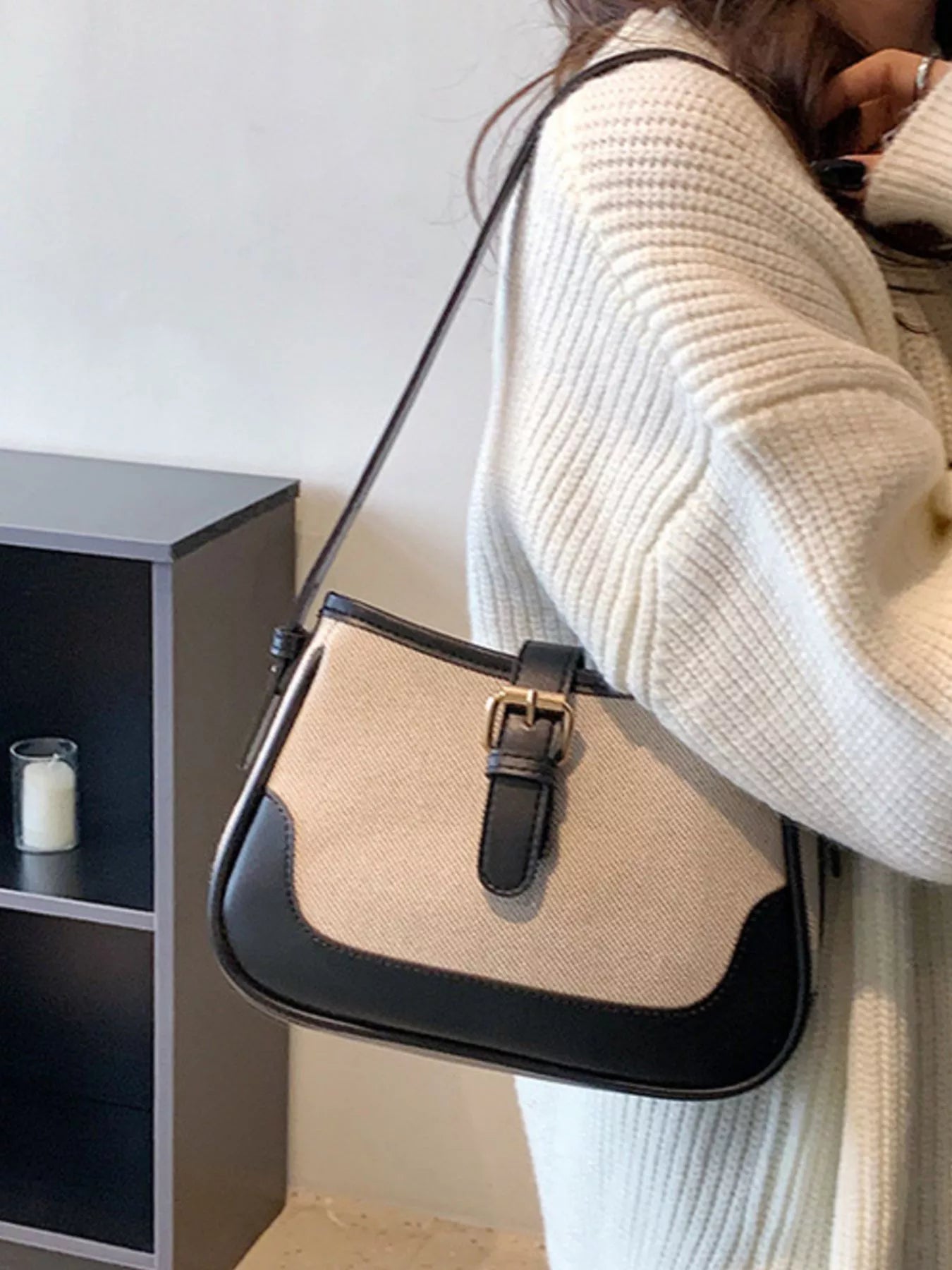 Contrast Buckle Shoulder Bag