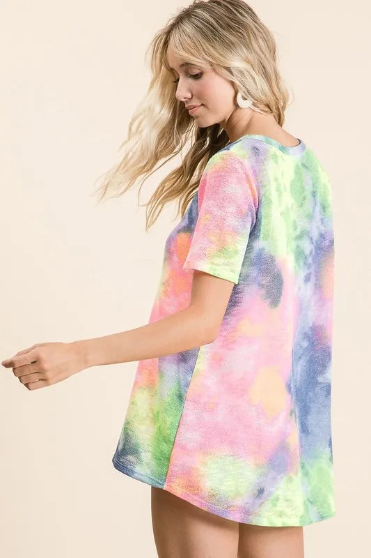 BiBi Tie Dye Print Low Gauge Deep U Neck Top