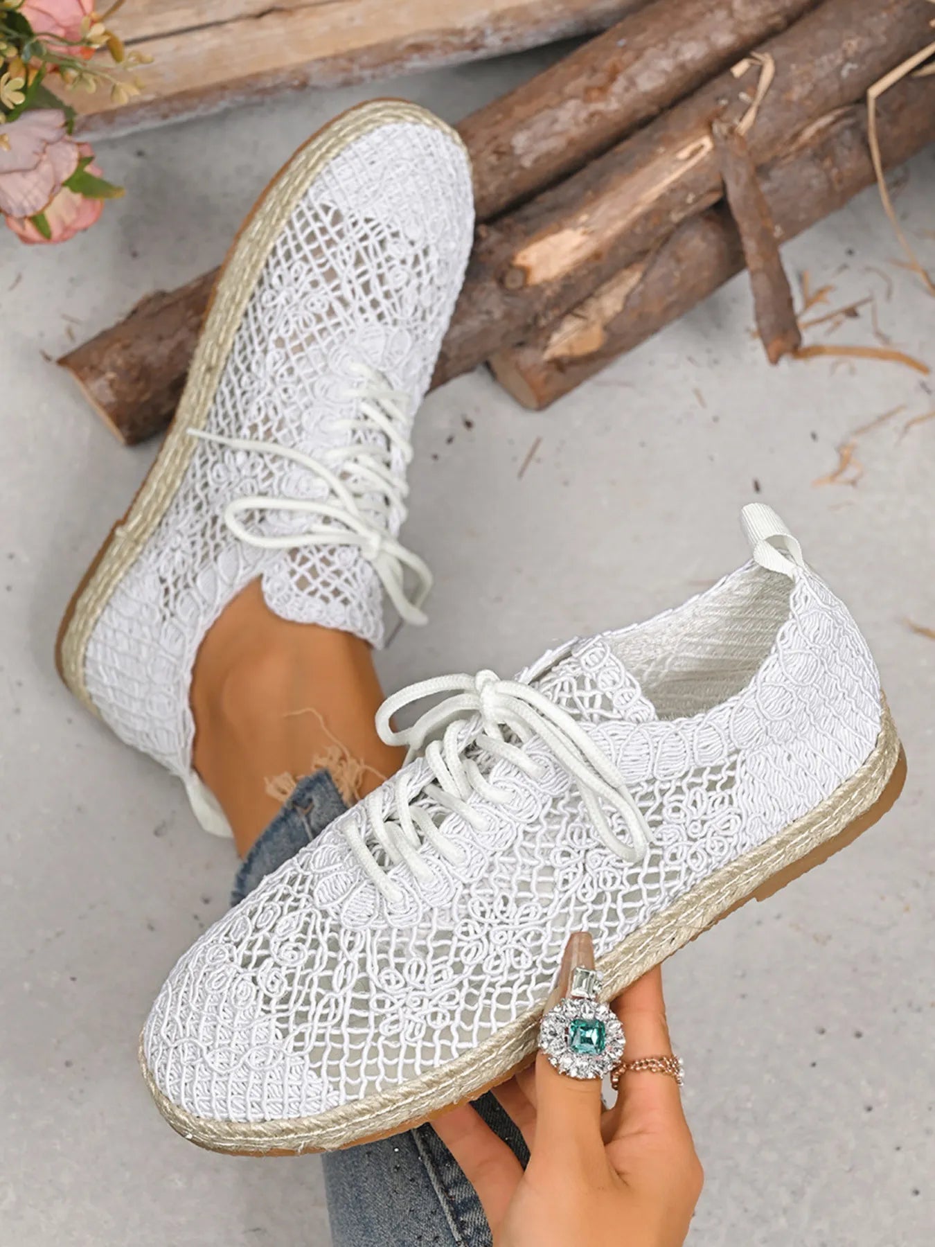 Breathable Woven Lace Up Sneakers