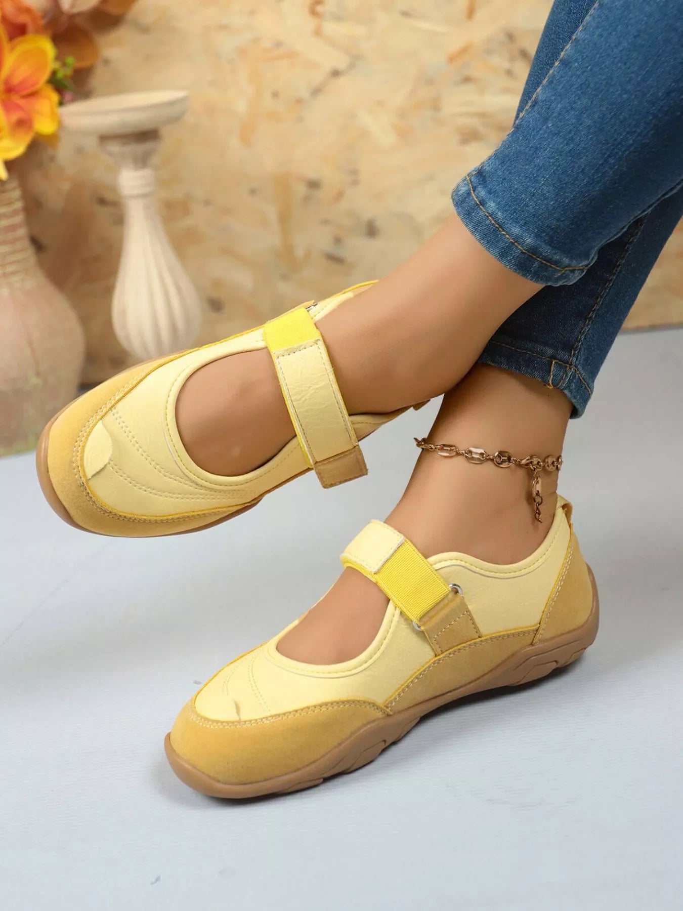 Round Toe Flats Velcro Strap Loafers