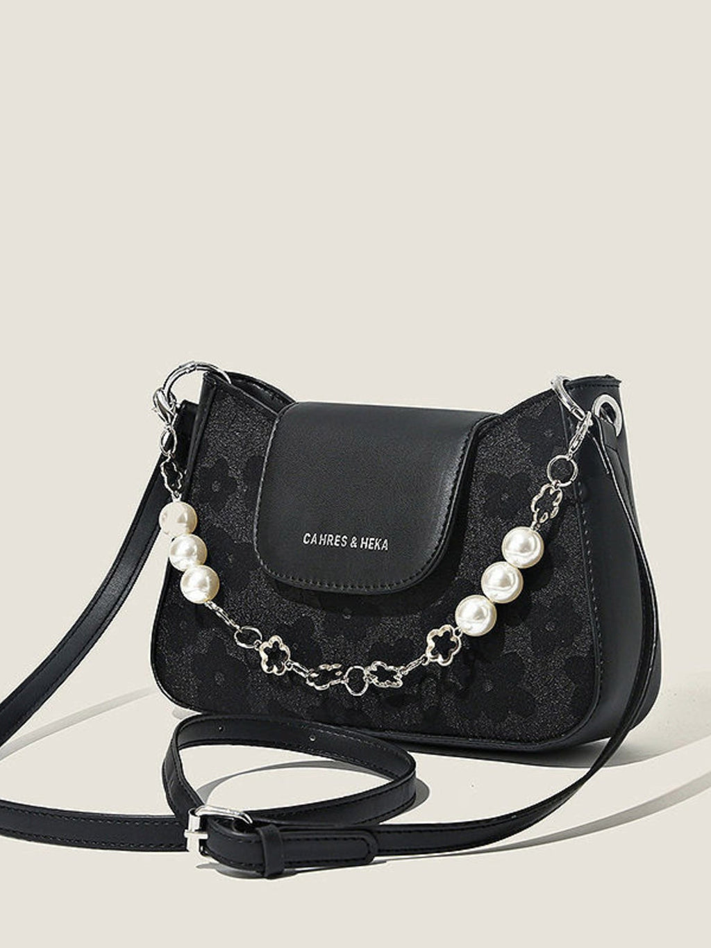 Pearl Chain Decor Shoulder Bag