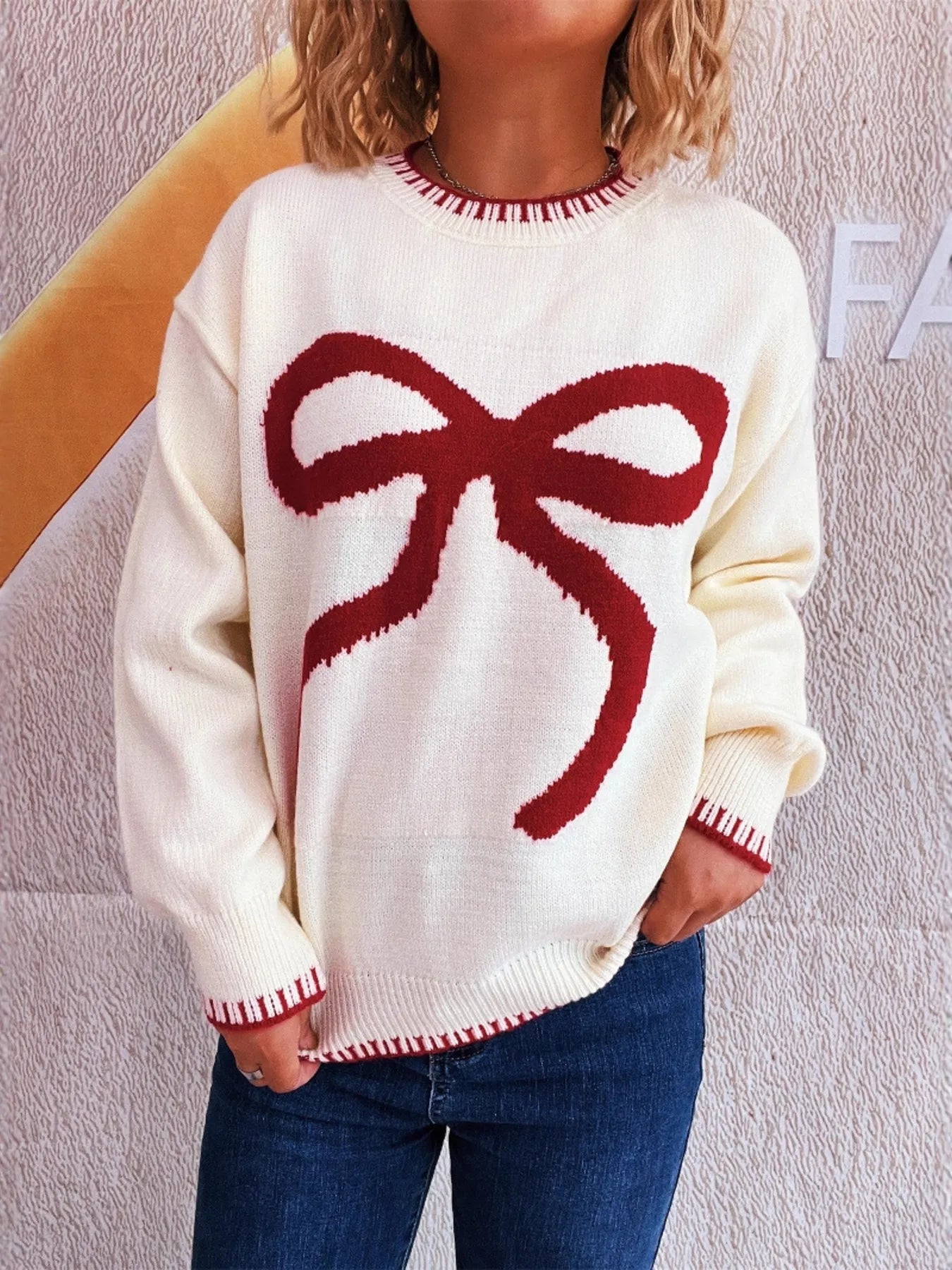 Bow Pattern Round Neck Sweater
