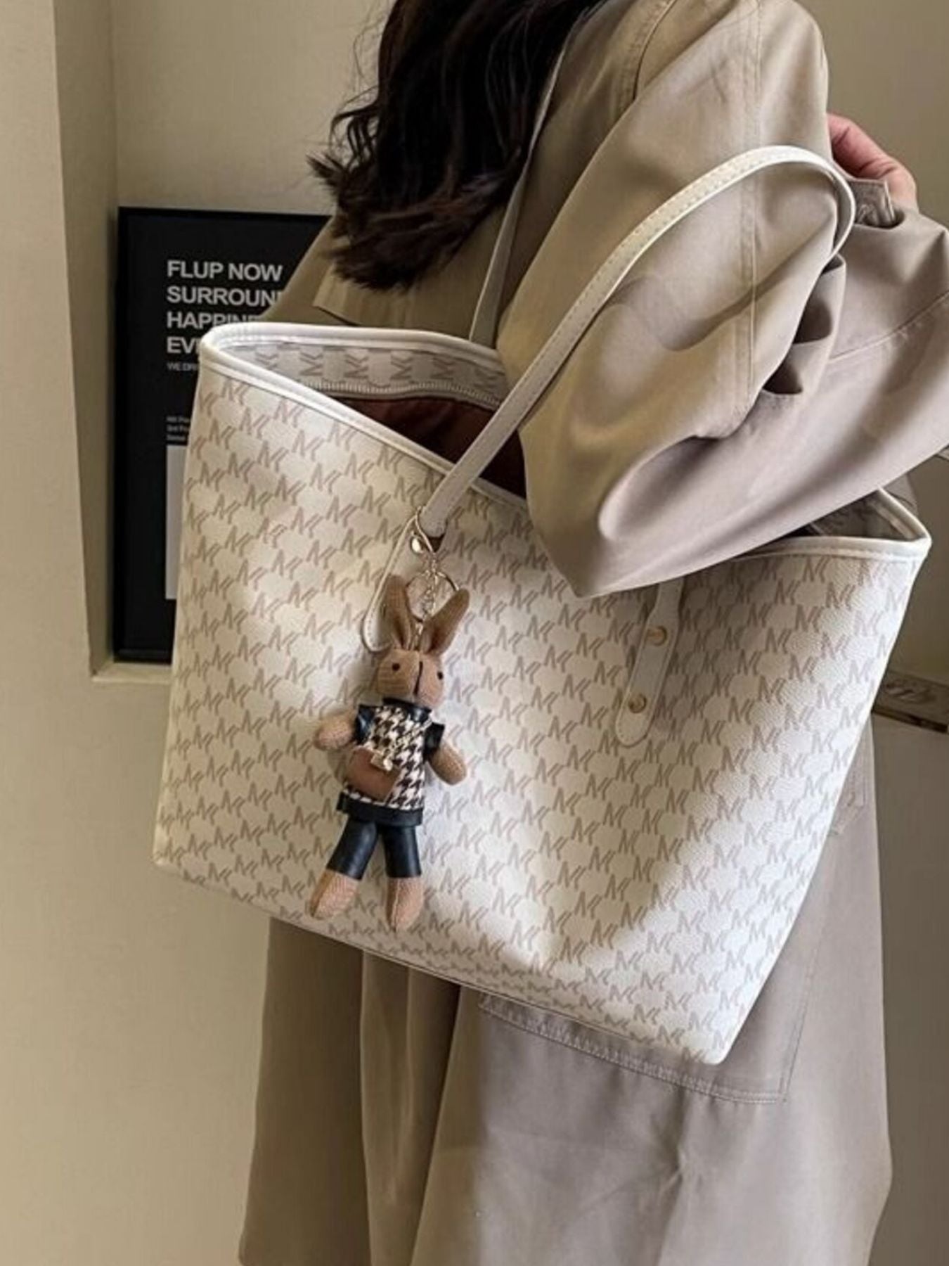 Large Capacity Tote Bag