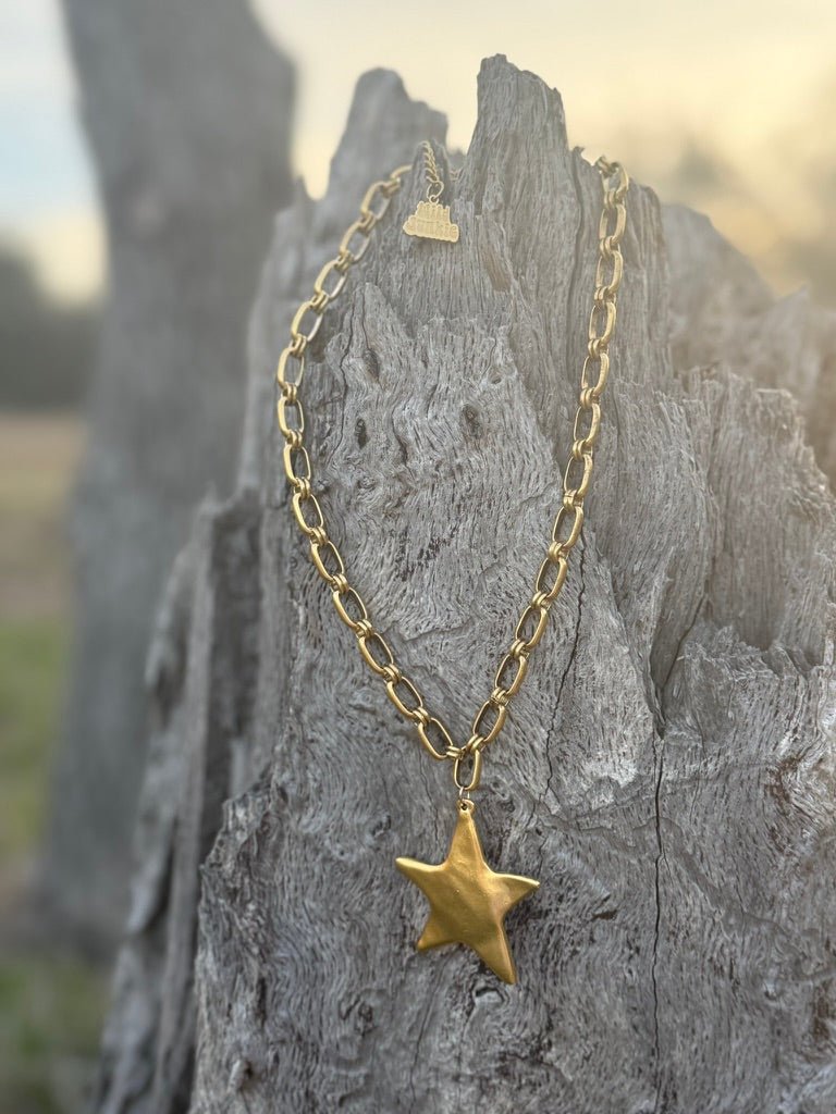 Chunky Chain Gold Star Necklace