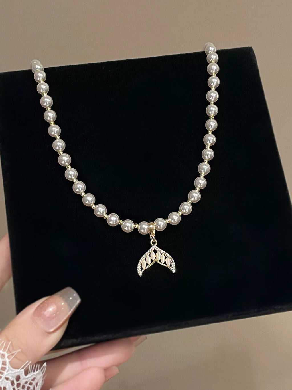 Pearl Mermaid Tail Pendant Necklace