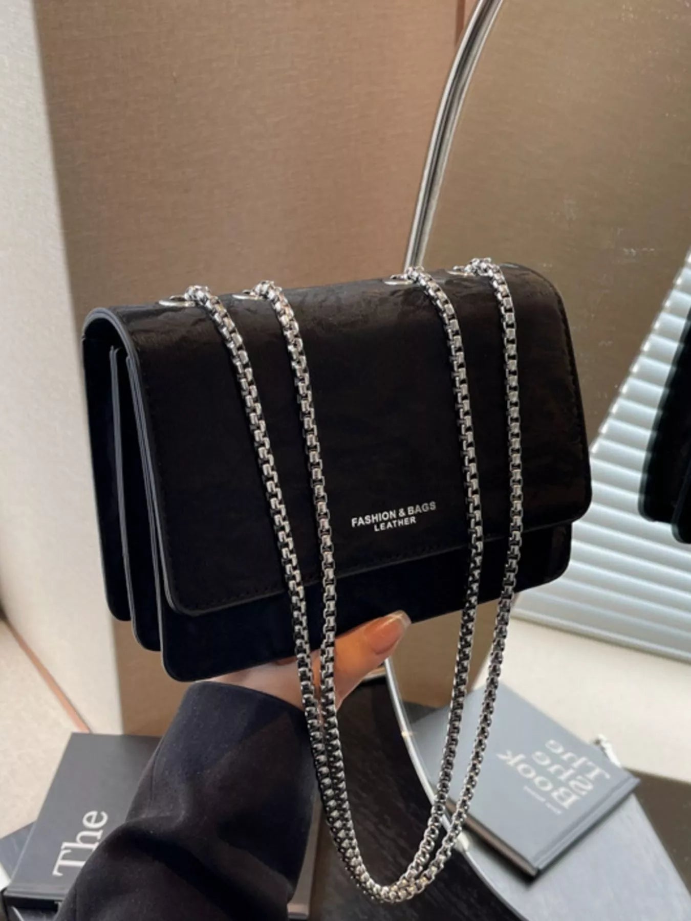 Texture Chain Shoulder Bag