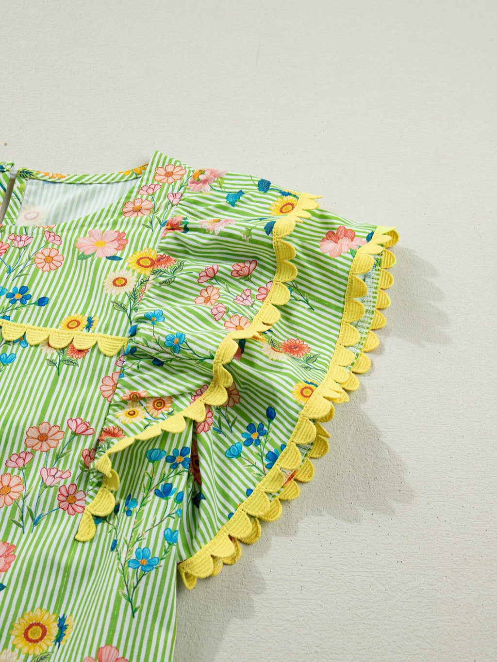 Stripe Floral Printed Scalloped Detail Ruffle Short Sleeve Blouse