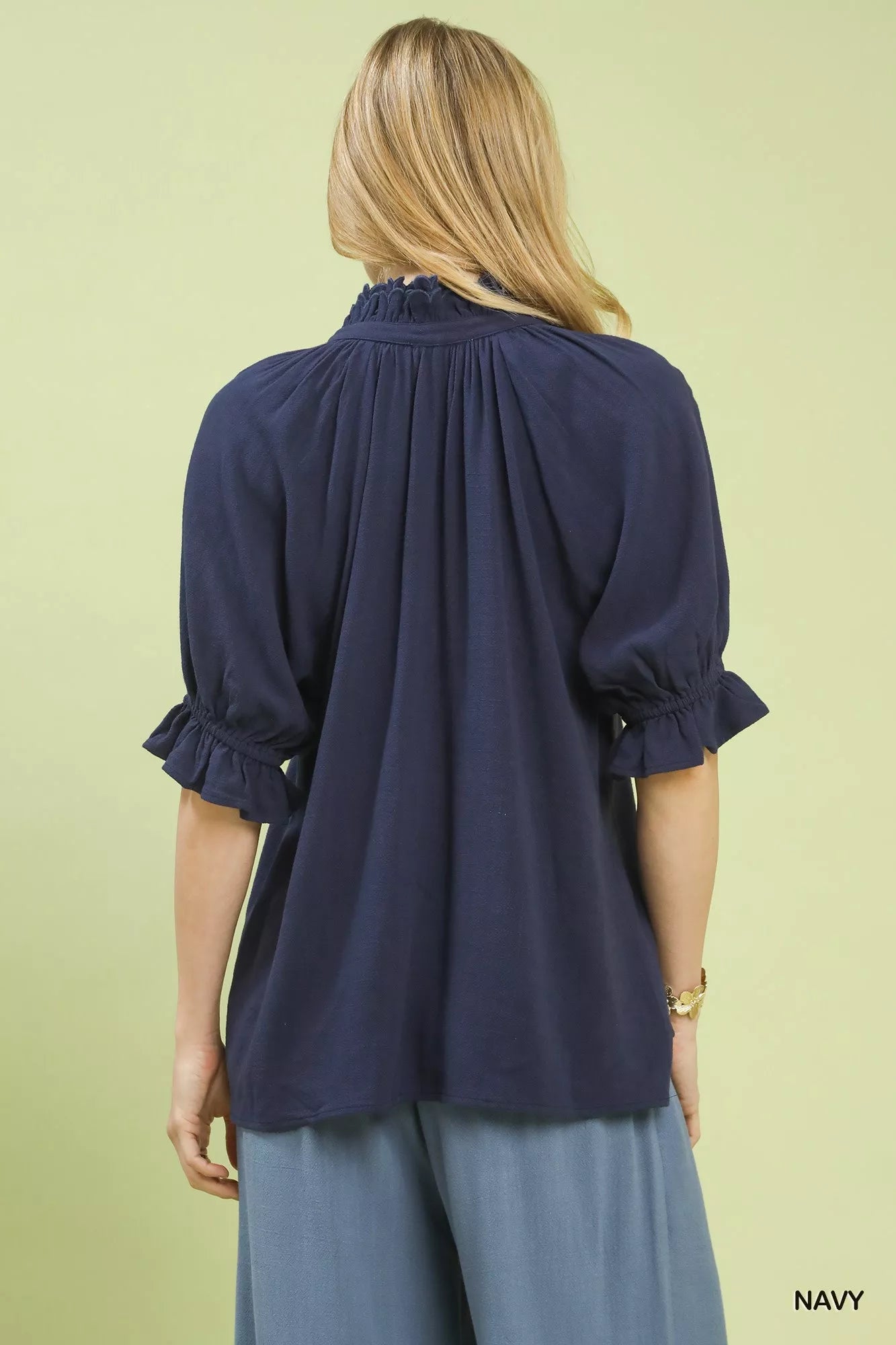 Umgee Linen Scalloped Ruffle Neck Blouse
