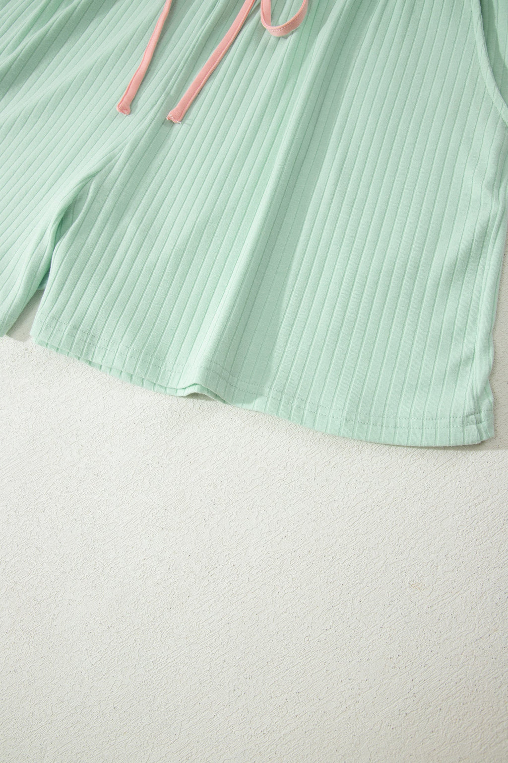 Plus Size Colorblock Ribbed Top & Drawstring Shorts Set