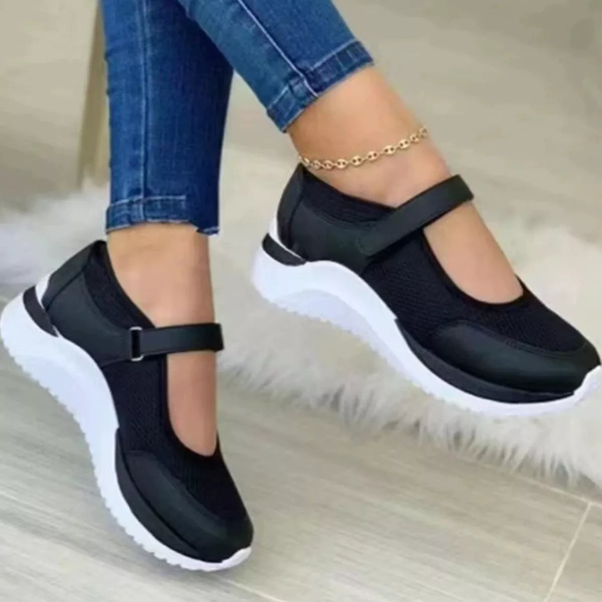 Round Toe Mesh Slip-Ons