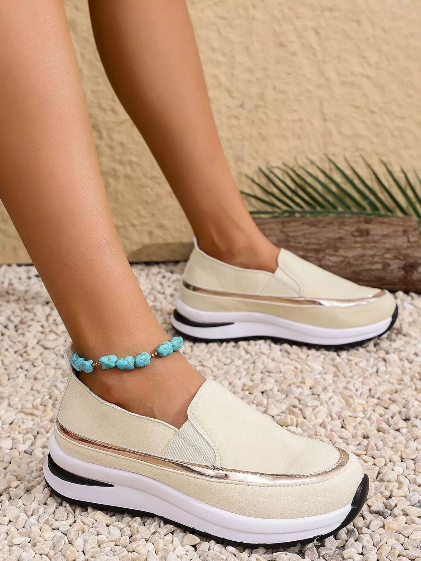 Round Toe Platform Loafers
