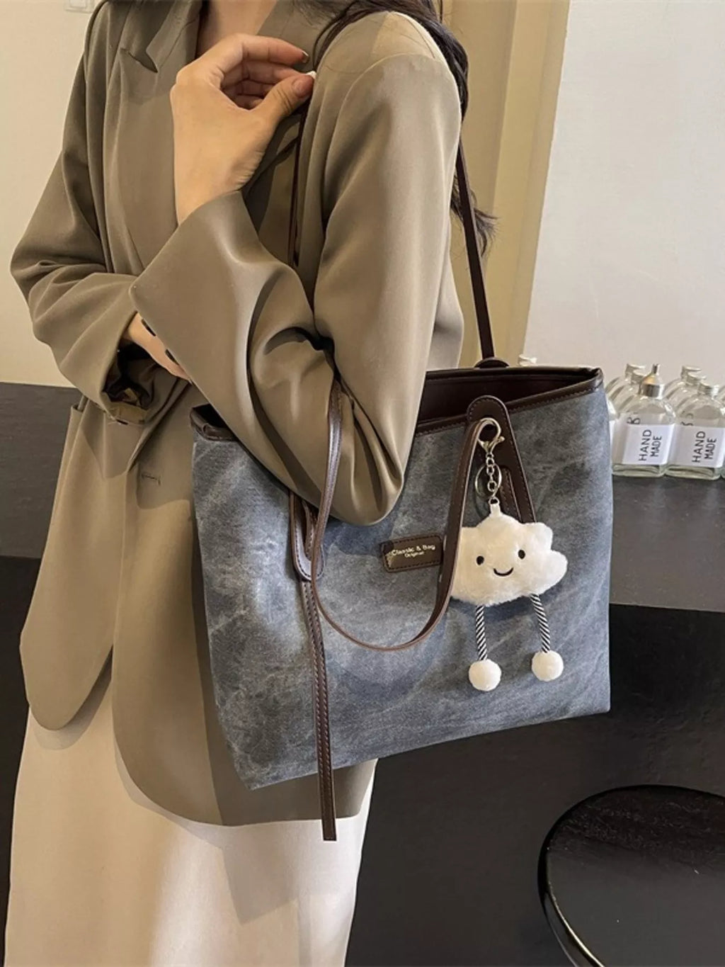 Vintage Style Cloud Charm Shoulder Bag