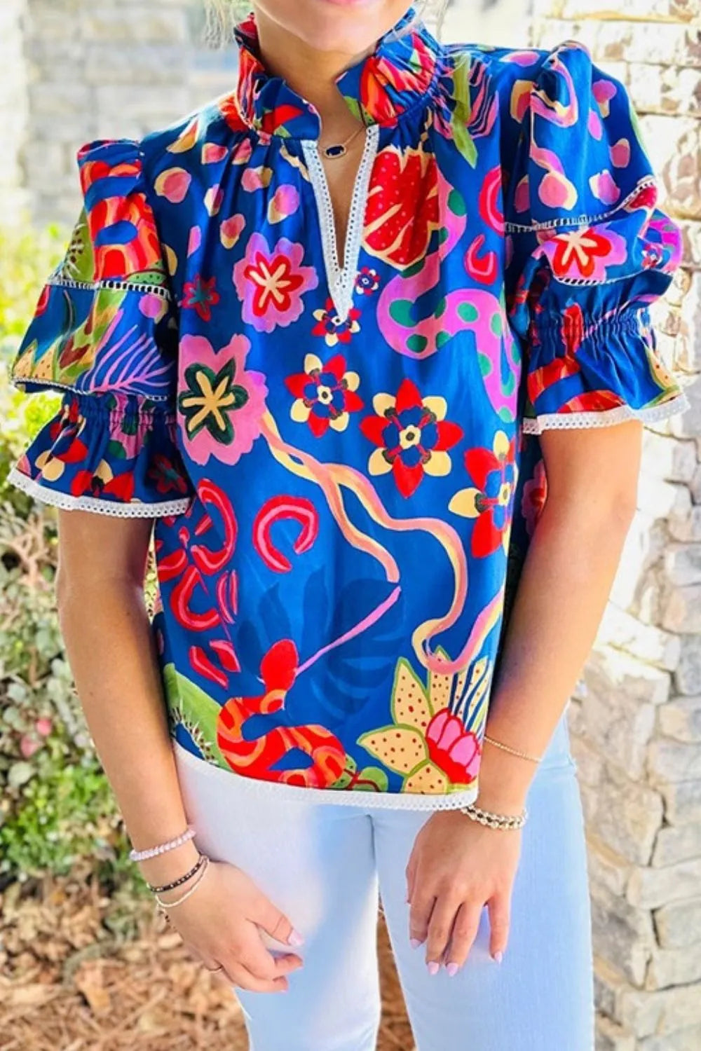 Abstract Print Frilled Collar Ruffled Puff Short Sleeve Top