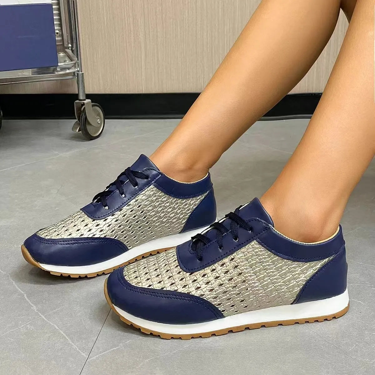 Breathable Lace Up Sneakers
