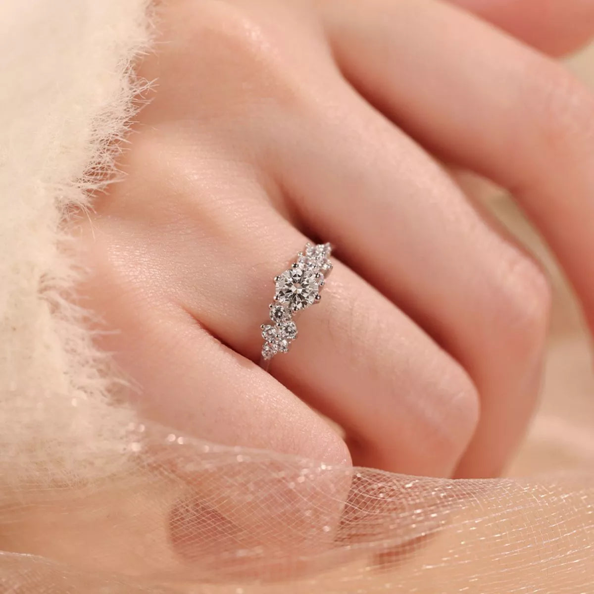 2 Carat Moissanite 925 Sterling Silver Ring