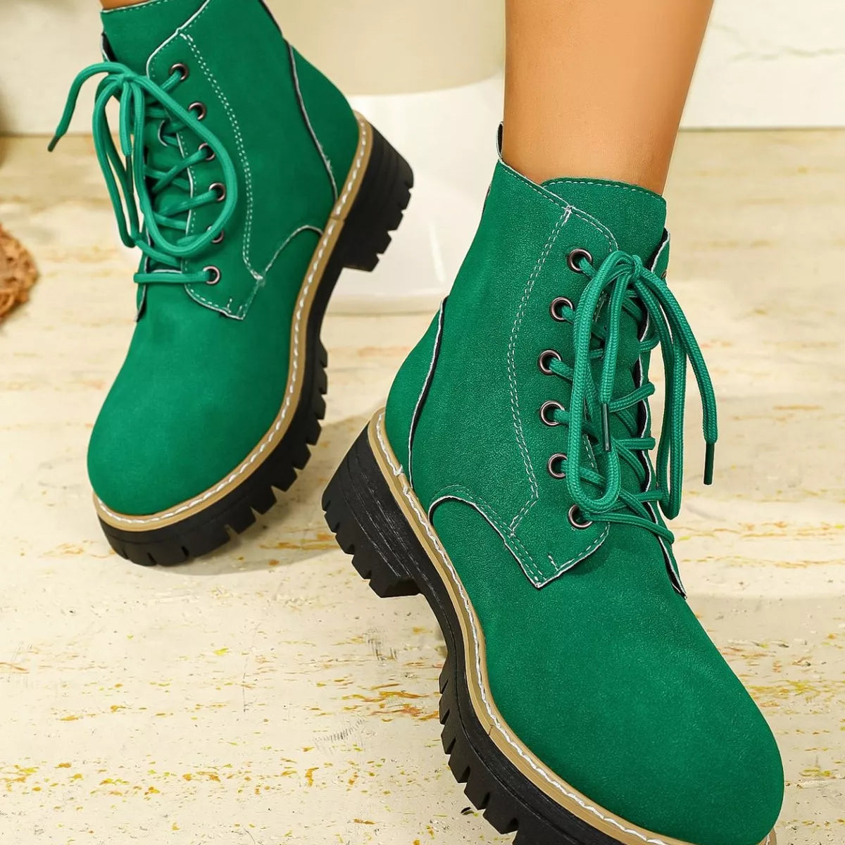 Round Toe Lace Up Boots