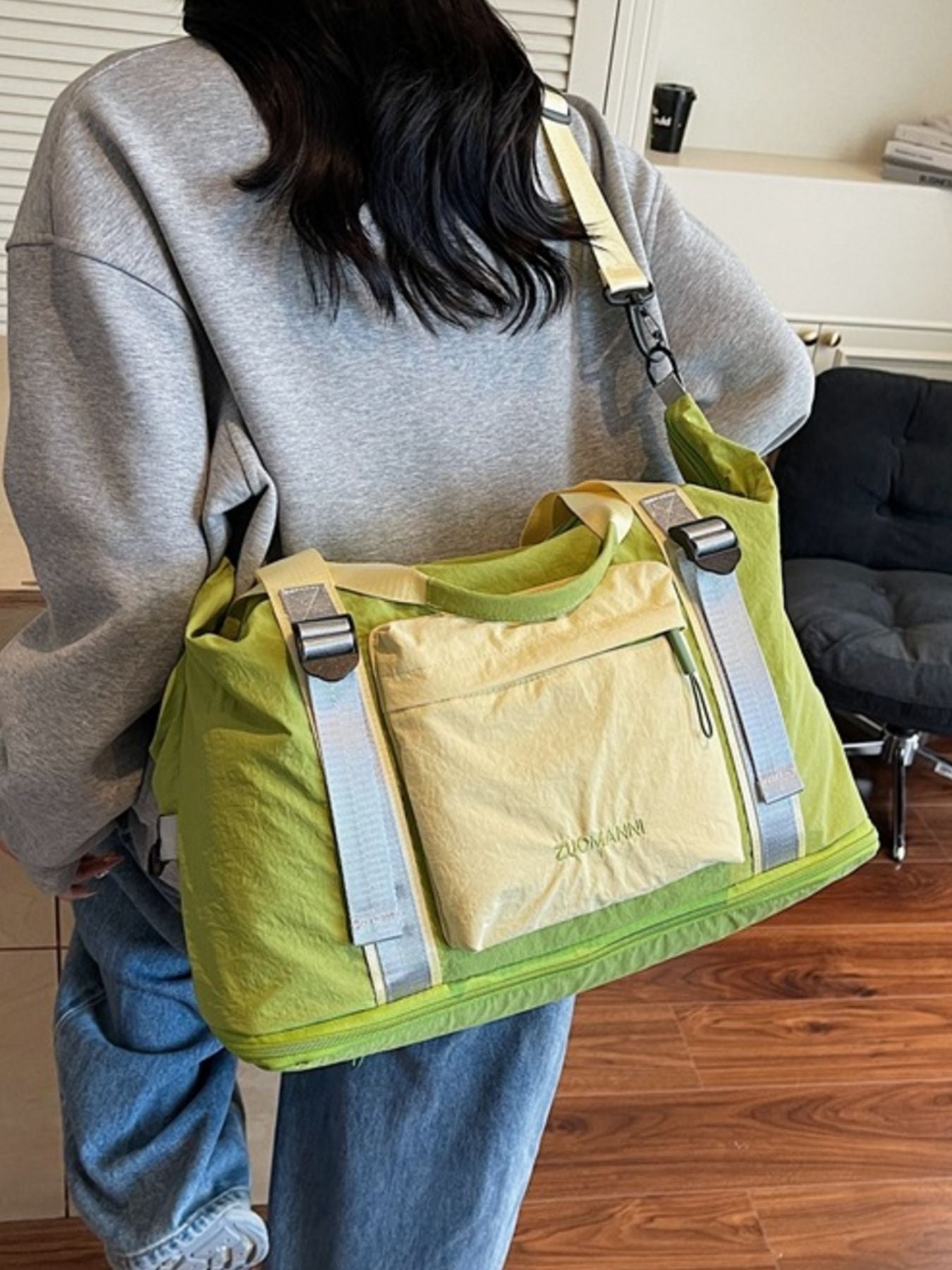 Lightweight Travel Duffel Bag with Shoulder Strap