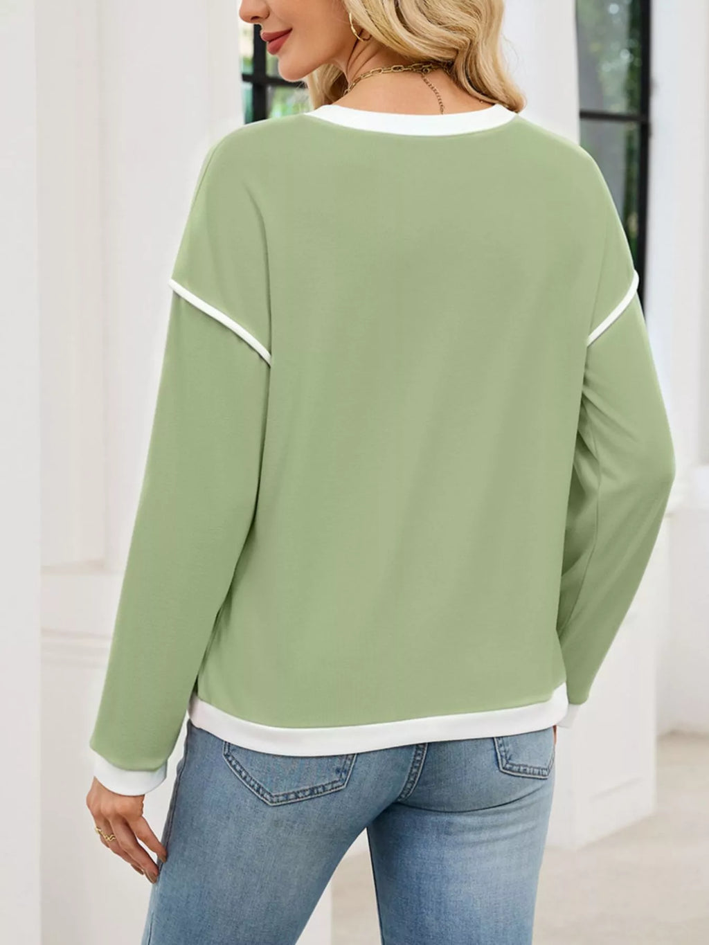 Contrast Trim Long Sleeve Sweatshirt