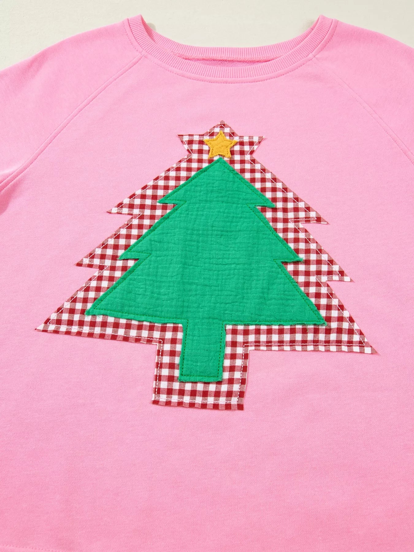 Plaid Contrasted Double Christmas Tree Patched Raglan Sleeve Pullover 2pcs Short Set
