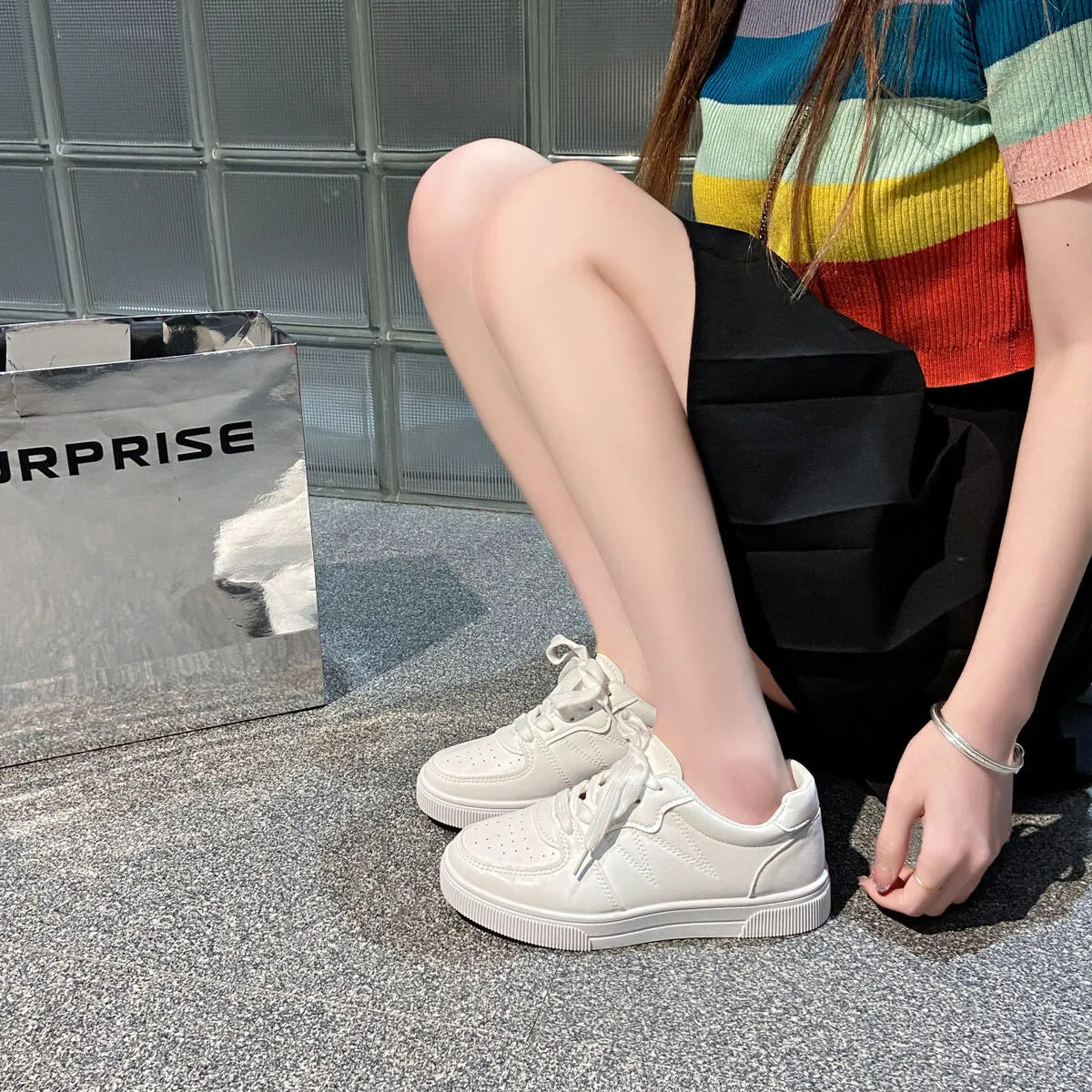 Low-Top Lace-Up Breathable Sneakers