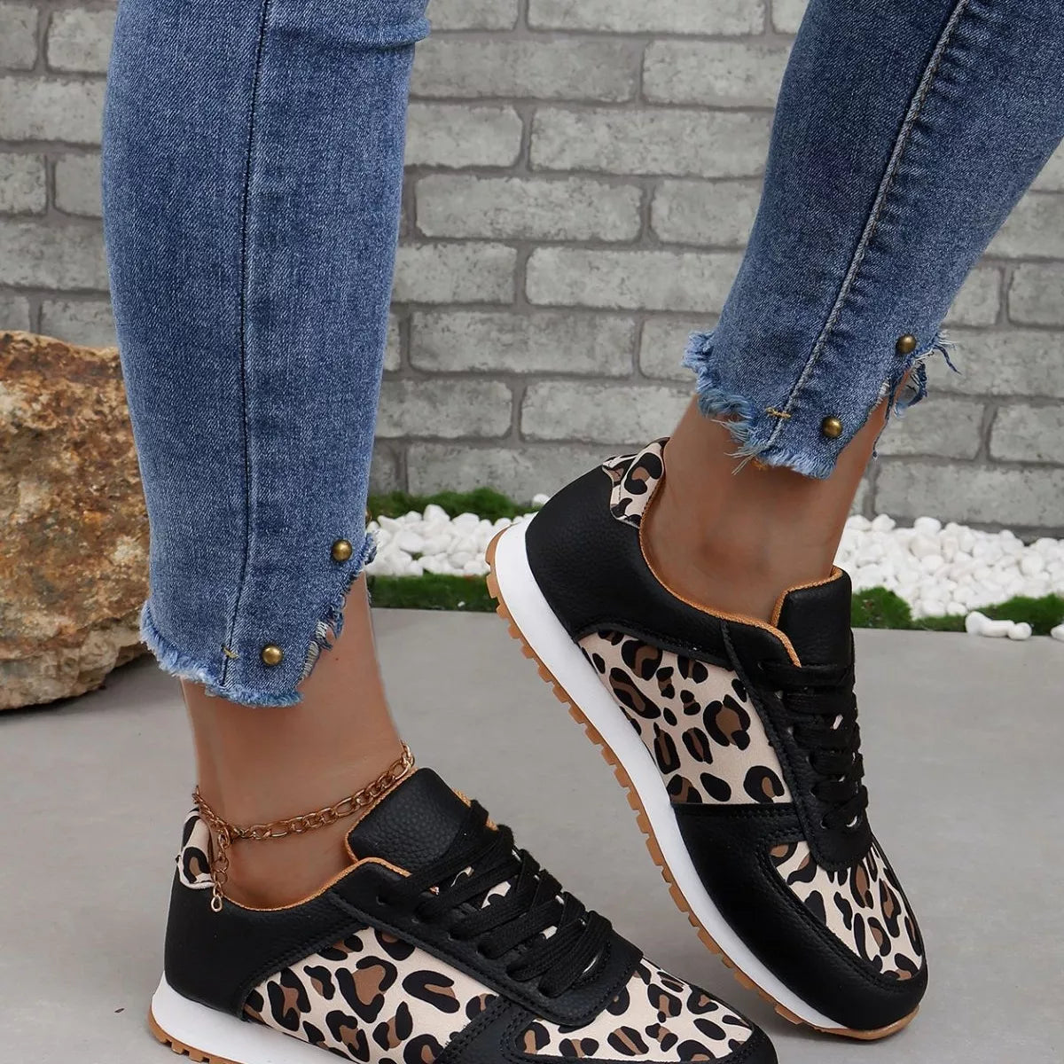 Leopard Print Casual Sneakers