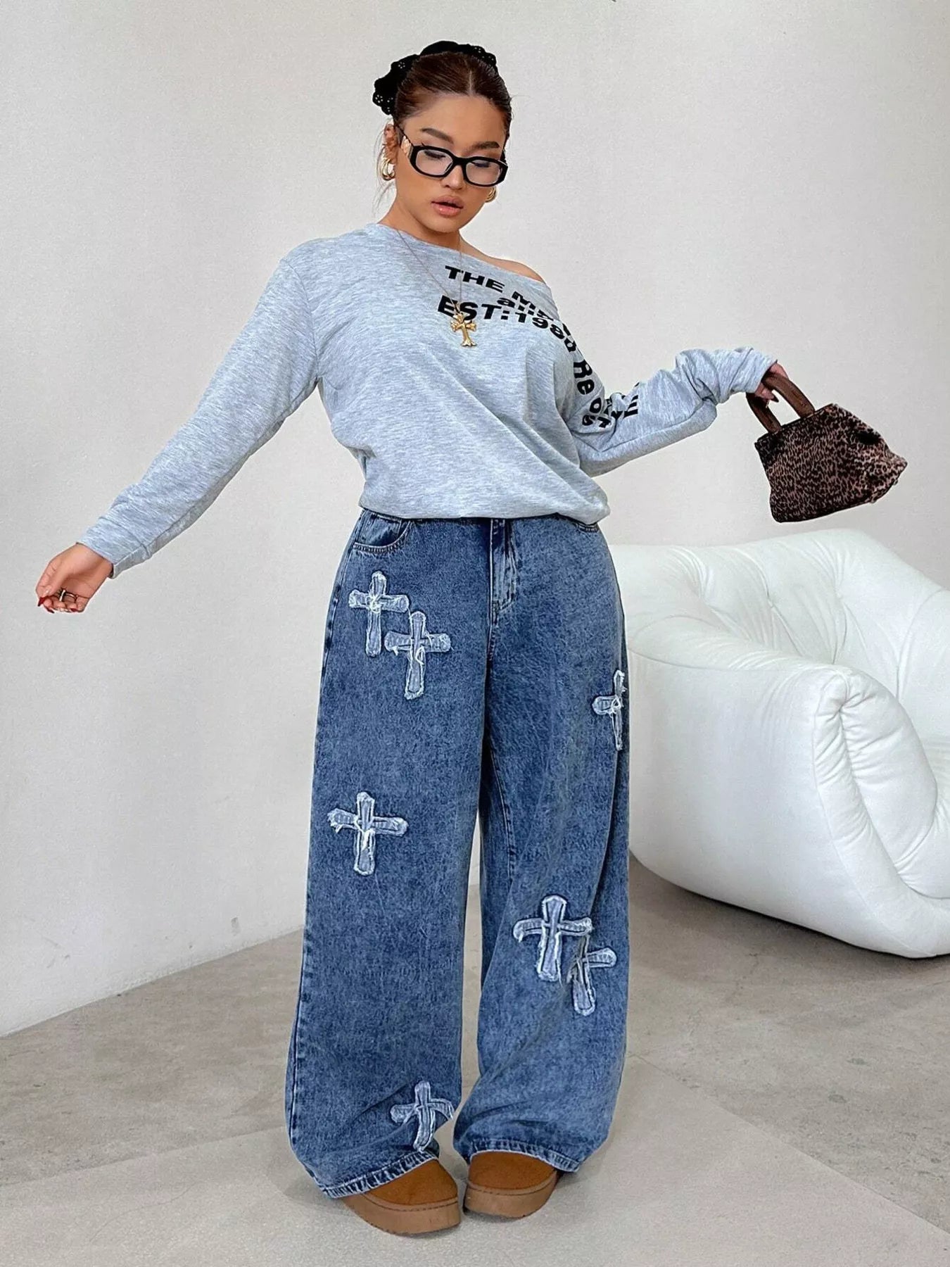 Embellished Cross Wide-Leg Jeans