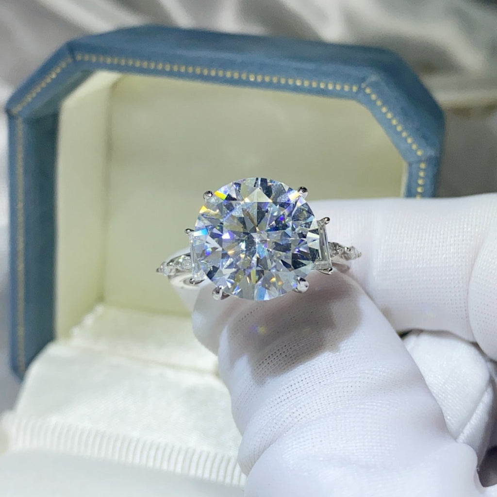 8 Carat Moissanite 925 Sterling Silver Ring