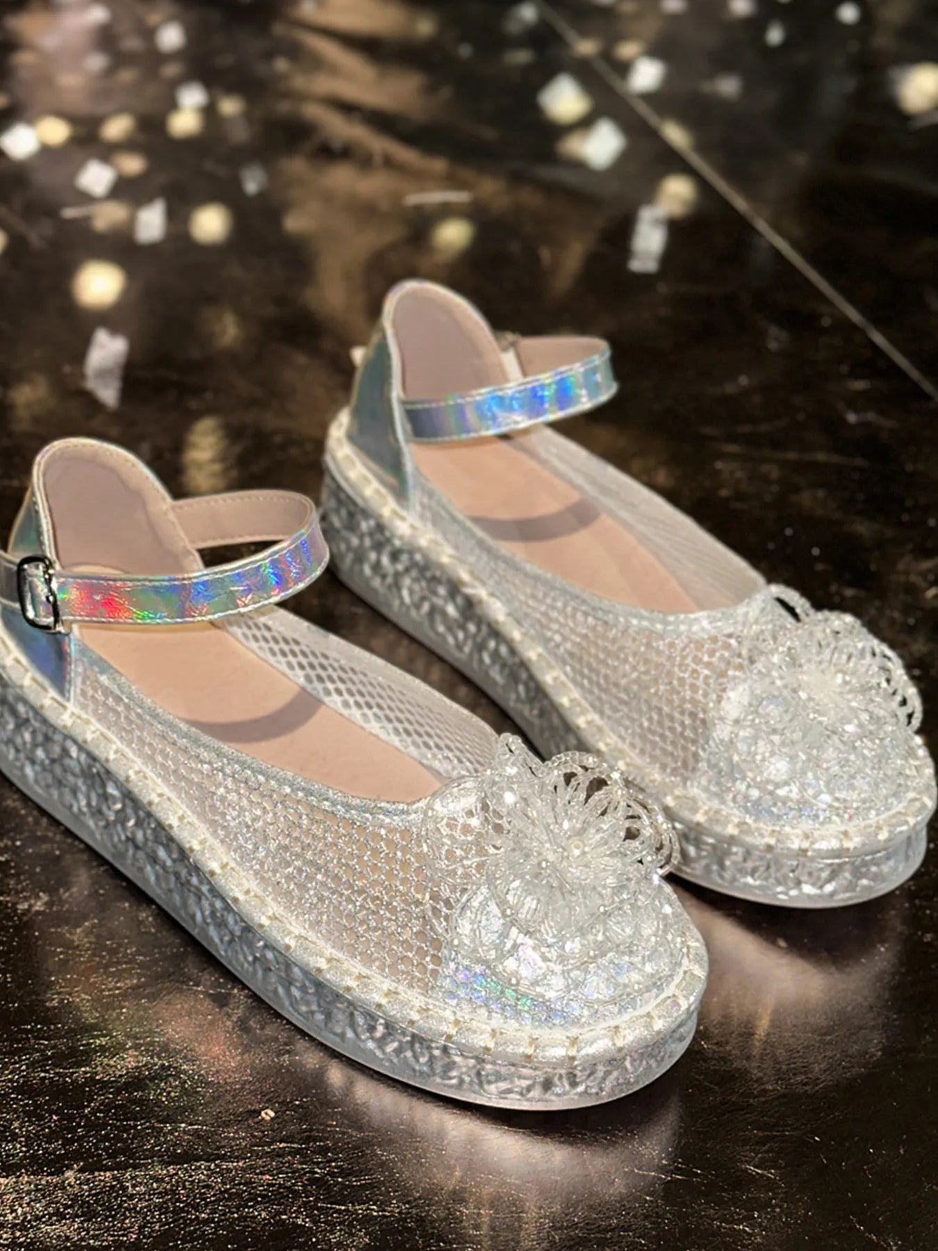 Flower Round Toe Platform Slip-Ons
