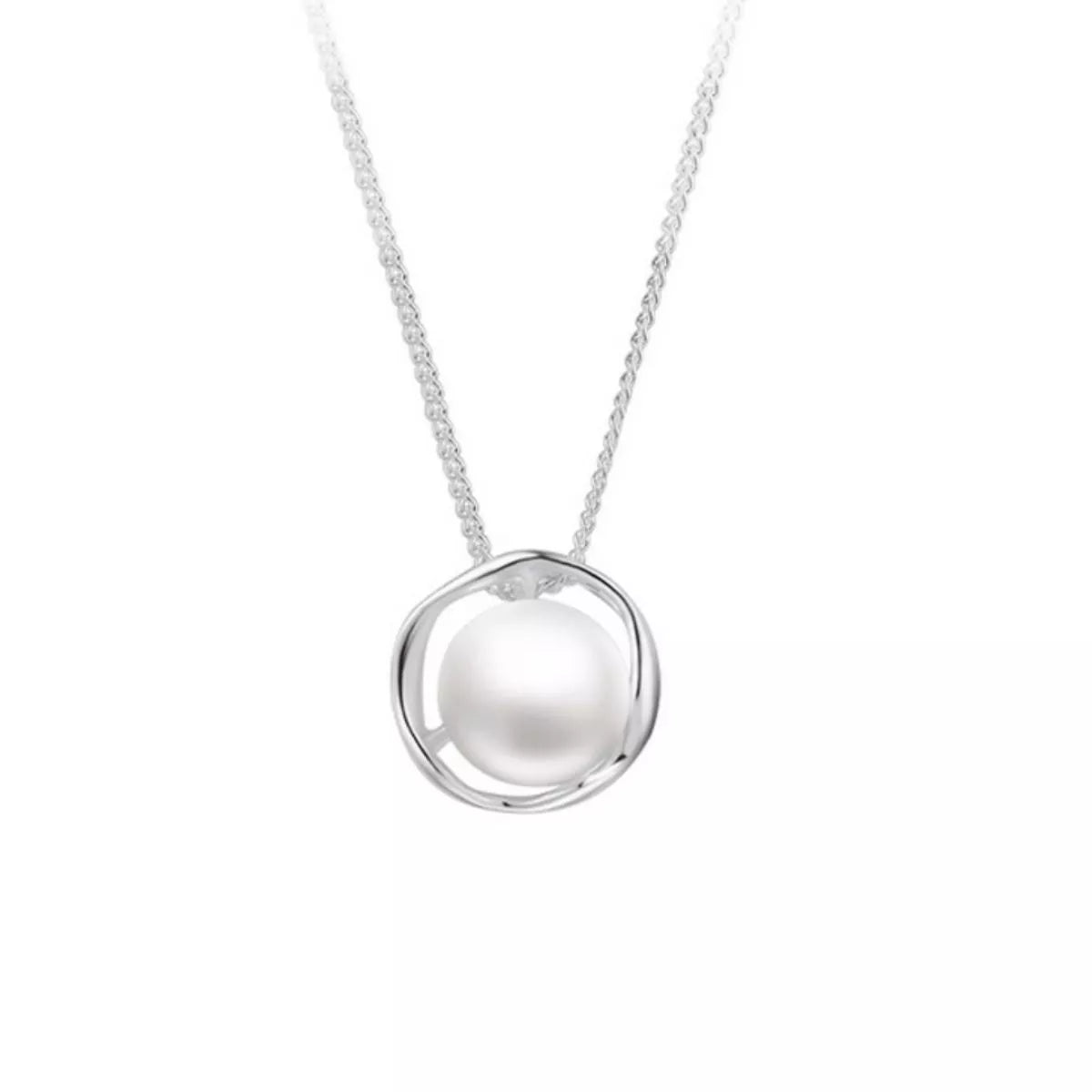 Pearl Pendant Necklace