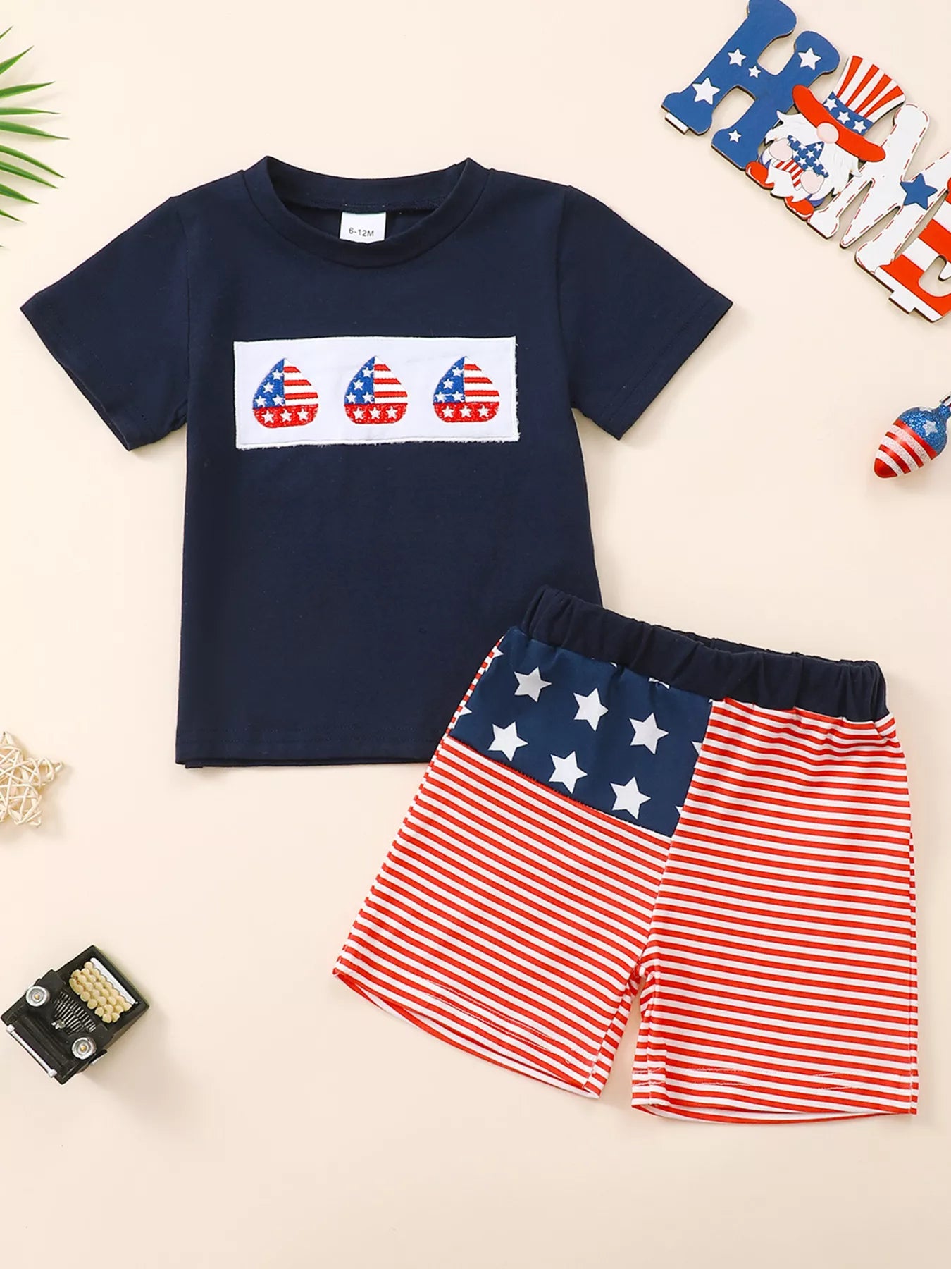 Children's Patriotic American Flag T-shirt and Shorts Set