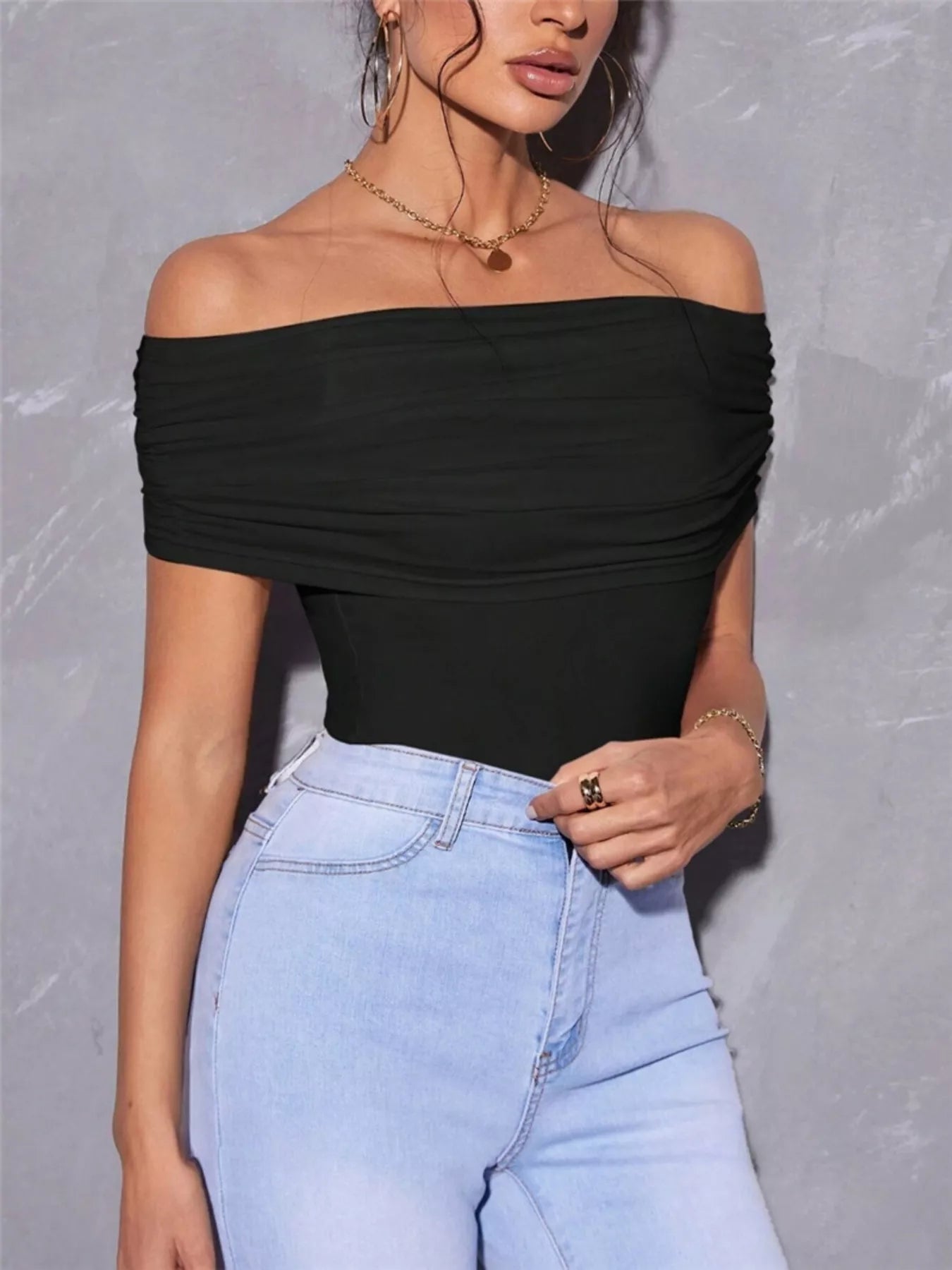 Off Shoulder Ruched T-Shirt
