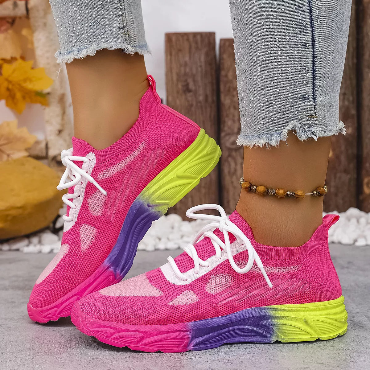 Lace Up Round Toe Sneakers
