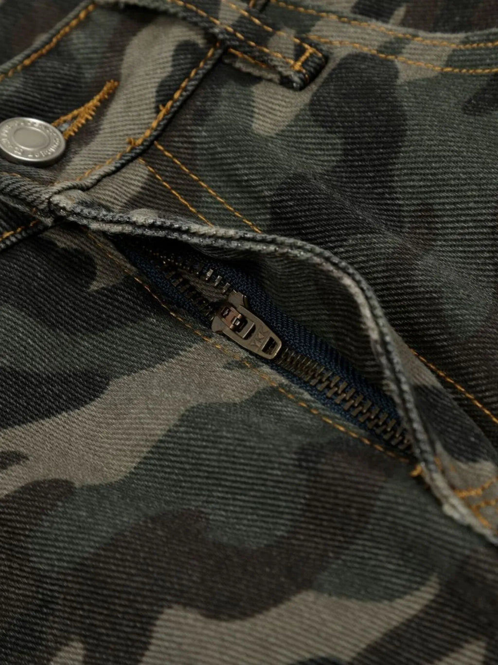 Men's Camouflage Wide Leg Cargo Jeans