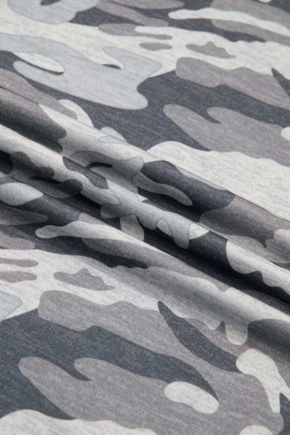 Camouflage Print Raw Edge V Neck Tee
